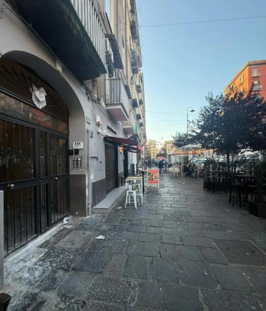 דירות נאפולי Terrace Caracciolo Valentino